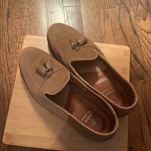 Men’s classic Alden suede loafers.  Size 10.